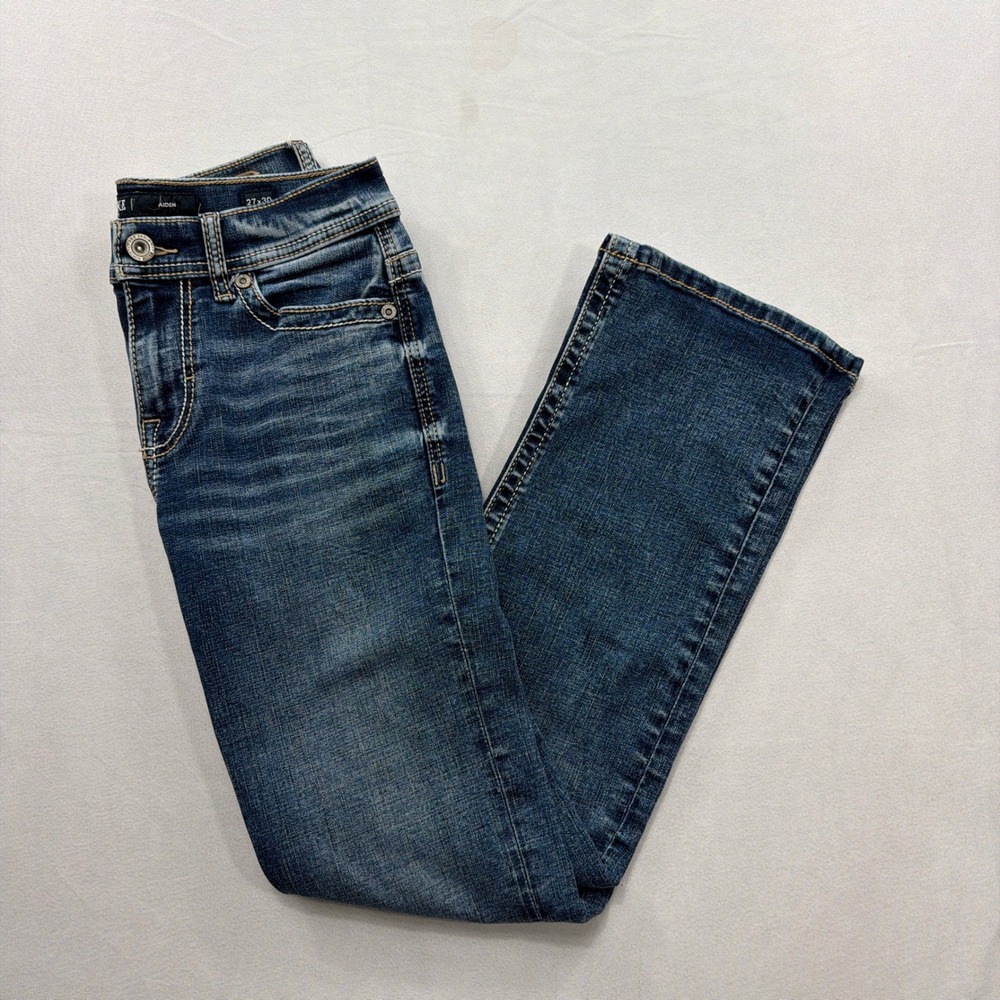 Classic Men's Blue Denim Jeans 27 X 30